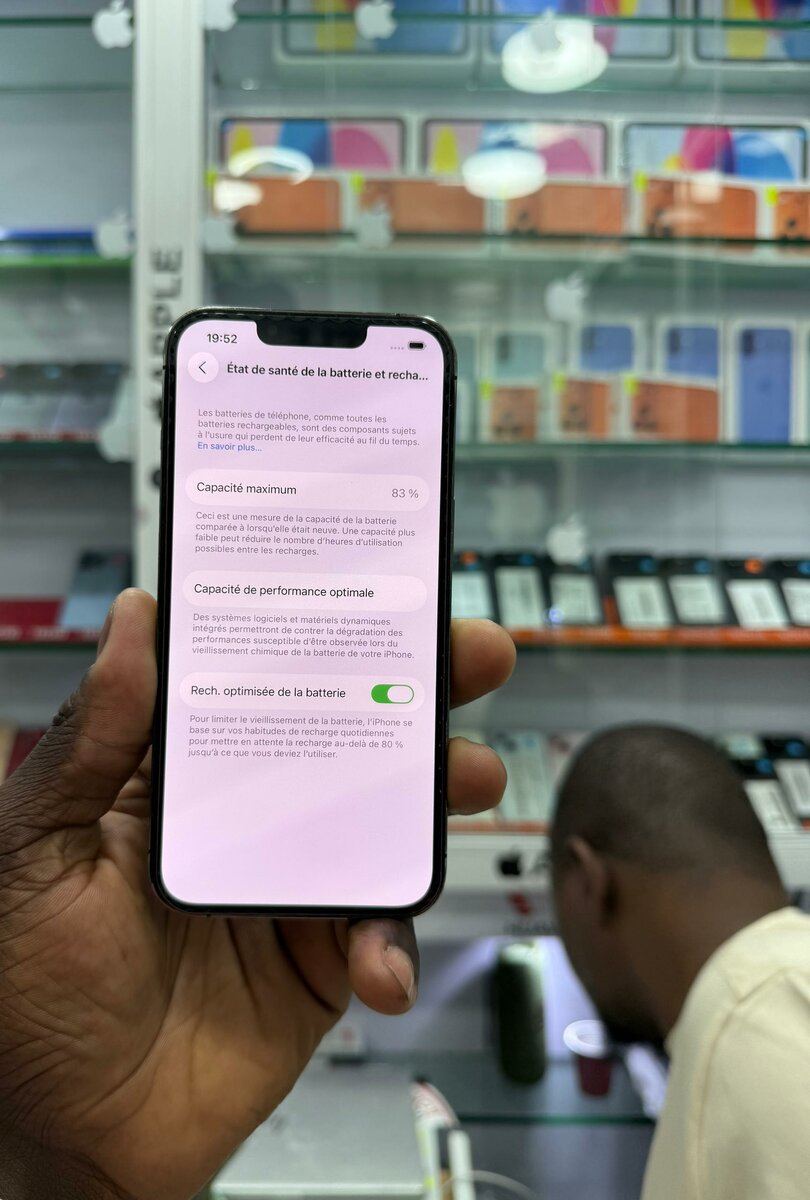 iPhone avec 256 Go - Gris