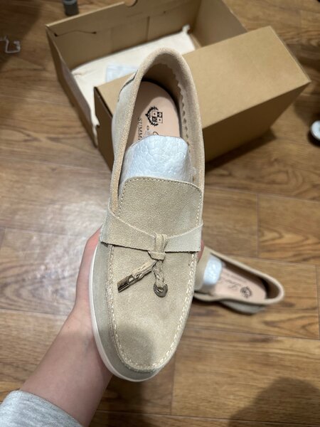 Новые лоро пиано в трендовом бежевом цвете