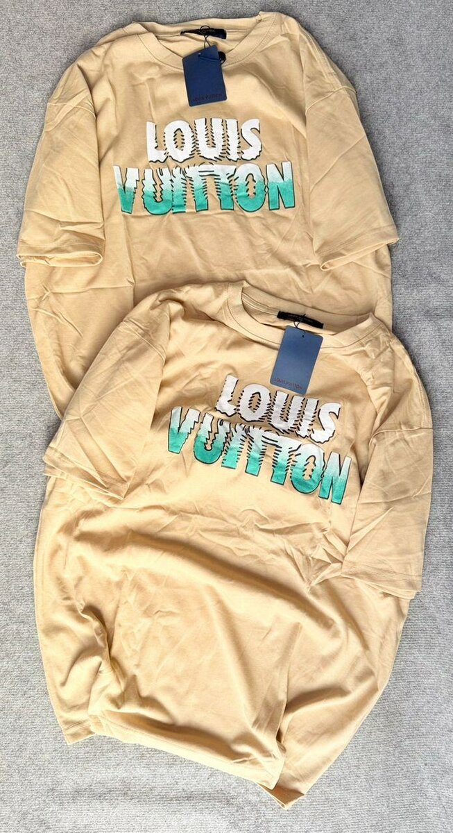 T-shirt de marque imprimé