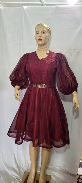 Robe rouge élégante