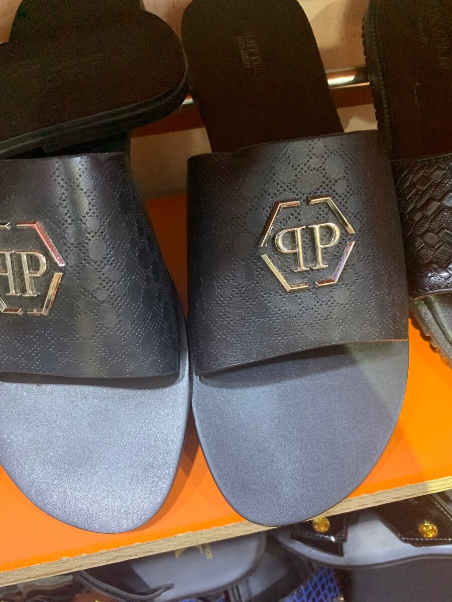 Original Foreign Slippers