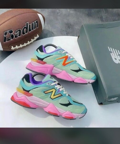 New balance sneaker
