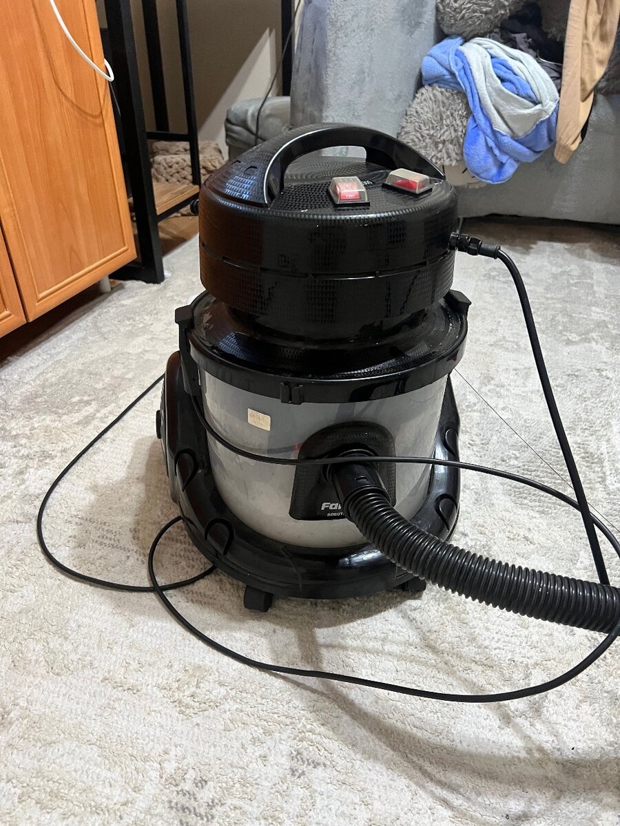 Пылесос моющий универсальный