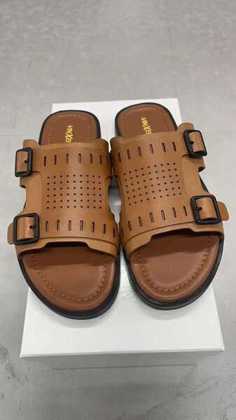 Sandales