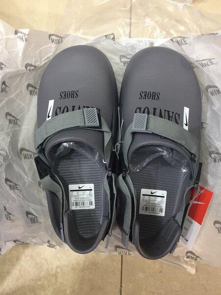 Nike Calm Mules (latest release)