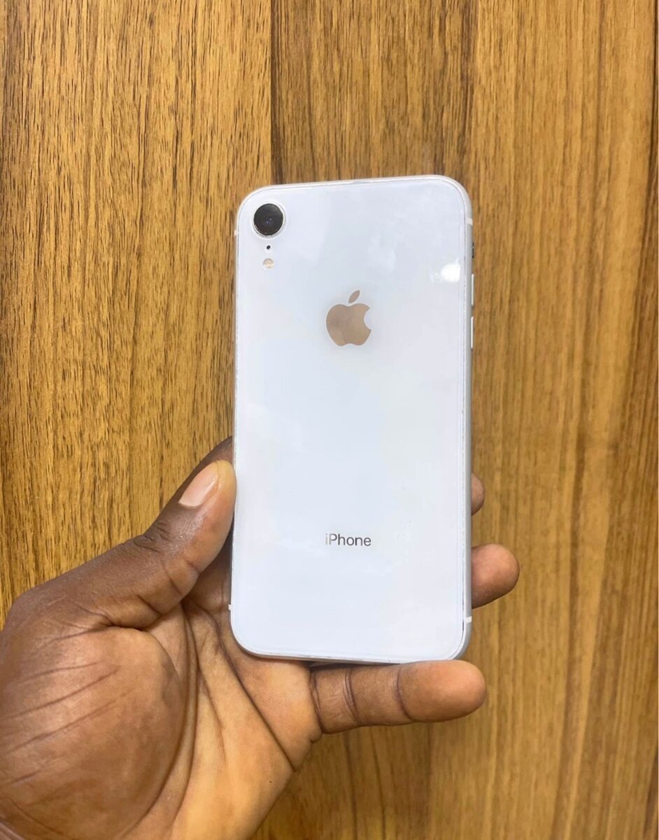 iPhone XR 128 Go Blanc Débloqué