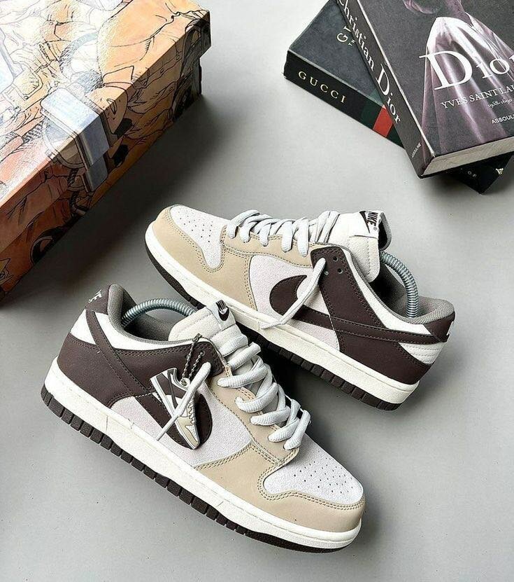 Otomo Katsuhiro x Nike SB Dunk Low