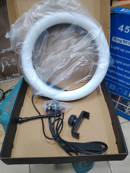 Ring light 10 inches