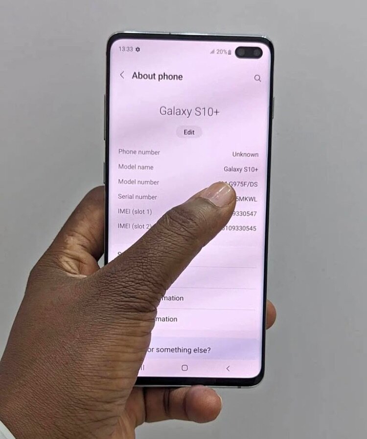 Samsung Galaxy S10+ Smartphone
