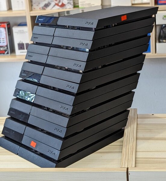 PS4