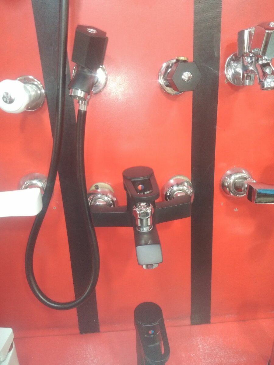 Wall Shawer Set