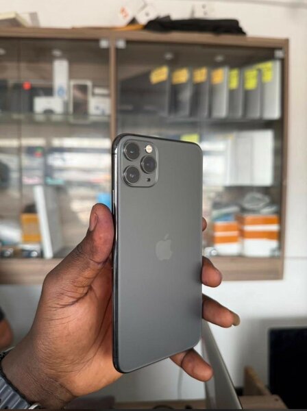 IPHONE 11 PRO MAX 128 GB