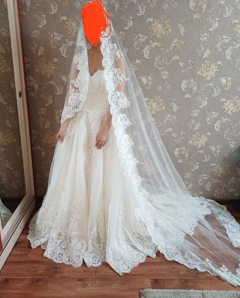 Шикарное свадебное платье