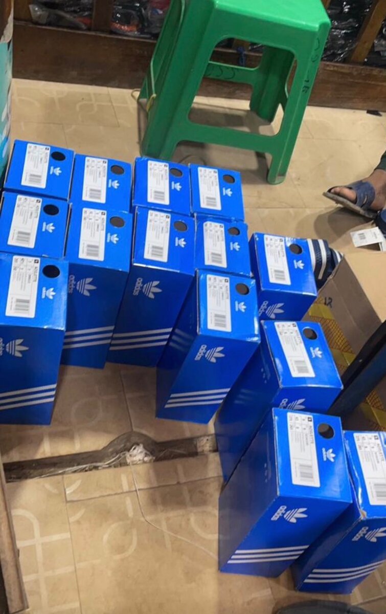 Adidas Claquettes Homme