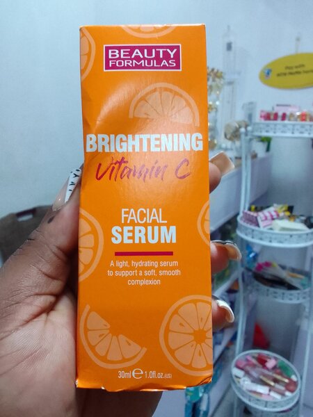 Beauty Formulas vitamin C Facial Serum