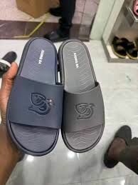 Claquettes Confort Homme