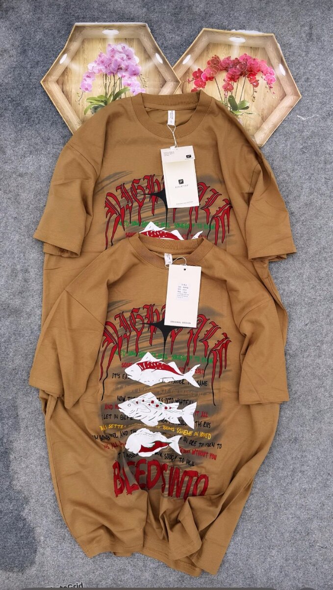 T-shirts imprimés unisexes