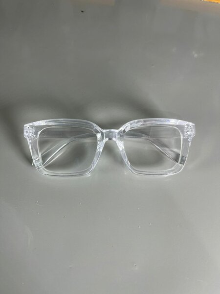 Lunettes Transparentes Élégantes