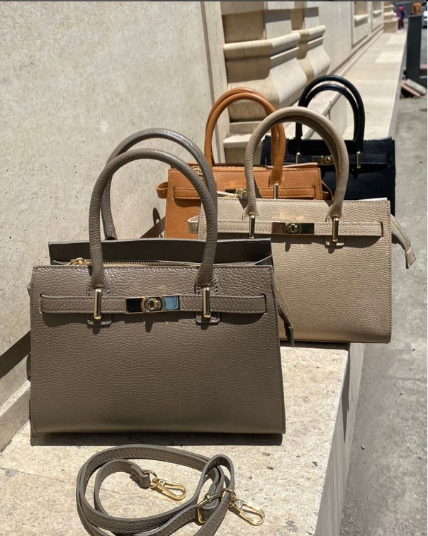 сумки разных цветов