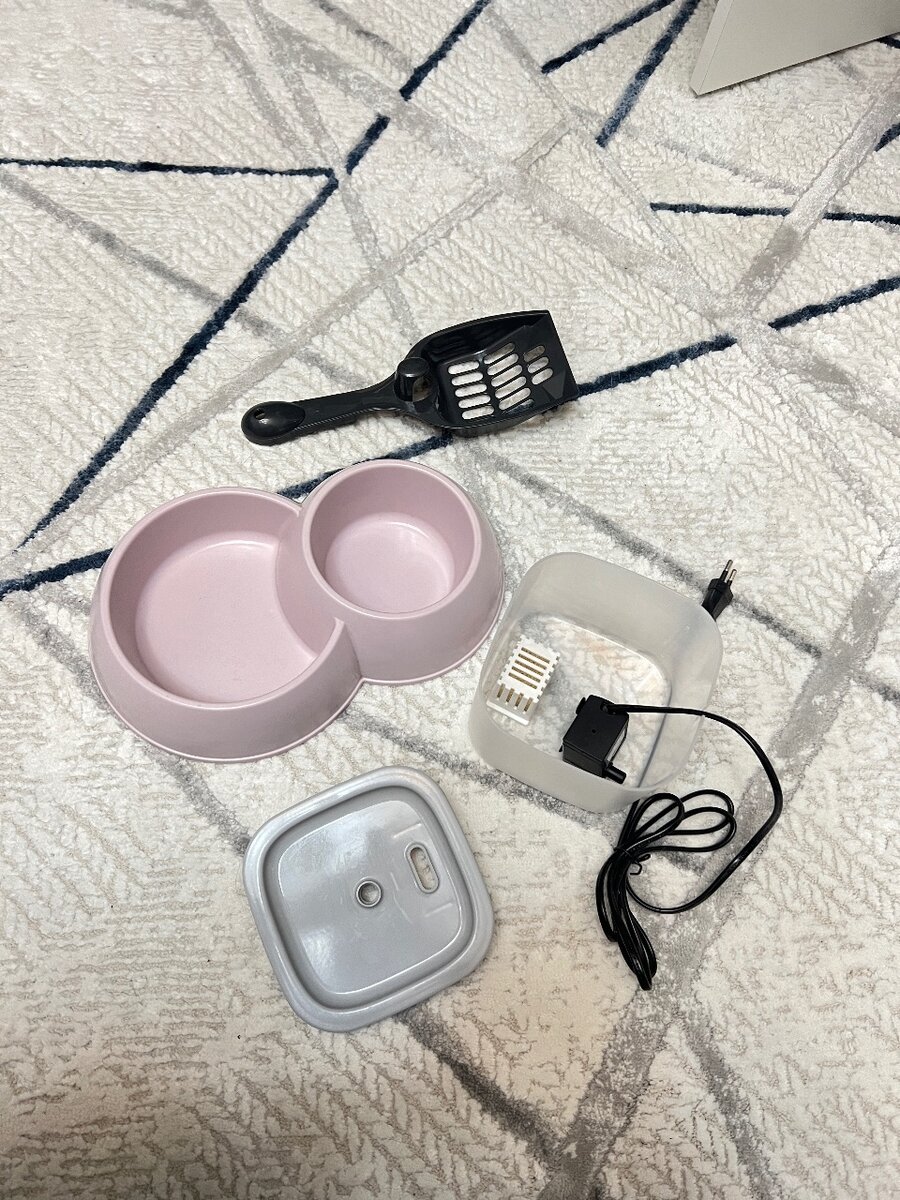 Поилка (новая) миска и лопатка