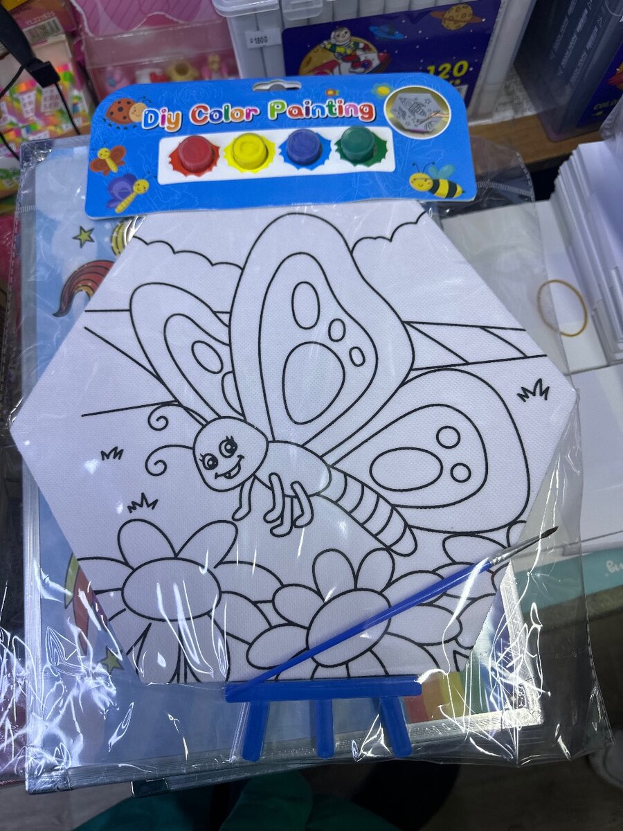 Рисование для детей с мольбертом