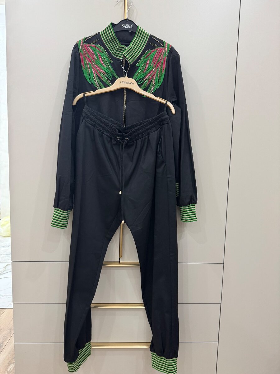 Костюм Lasagrada Оригинал