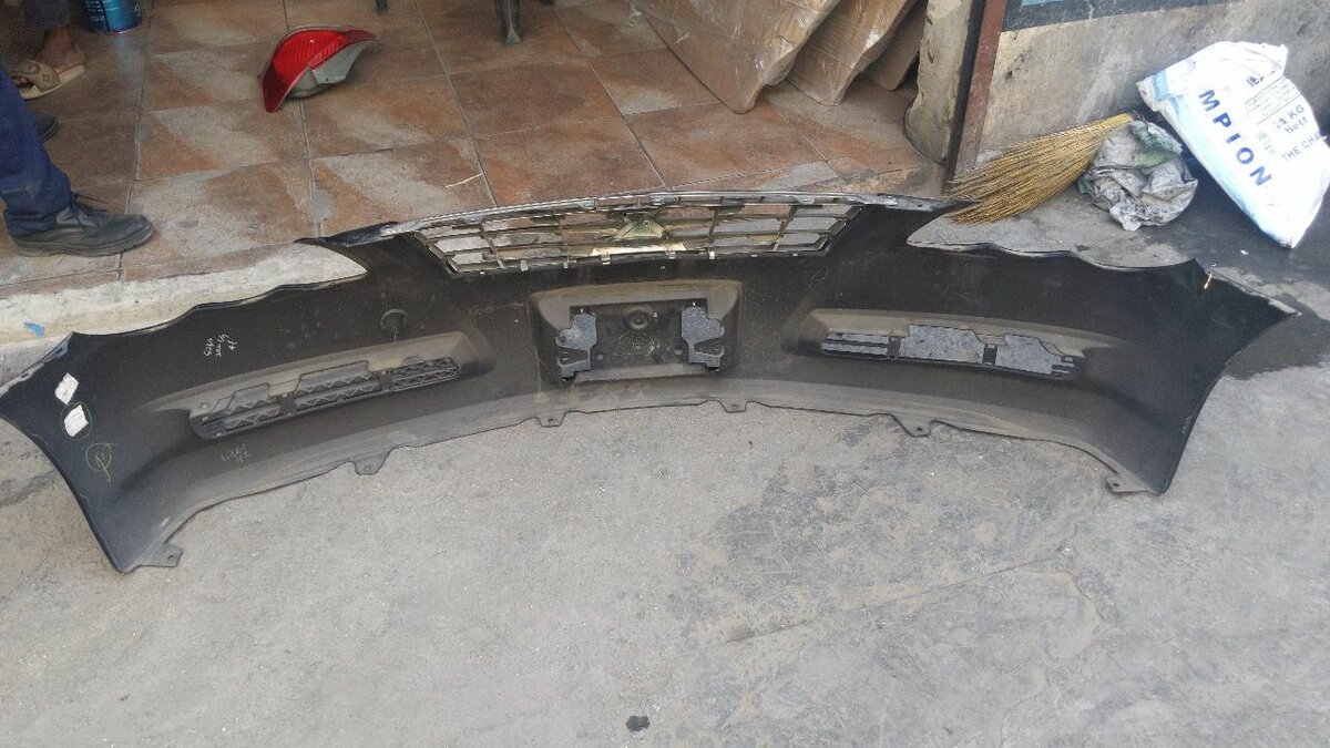 Mark front bumper 2006