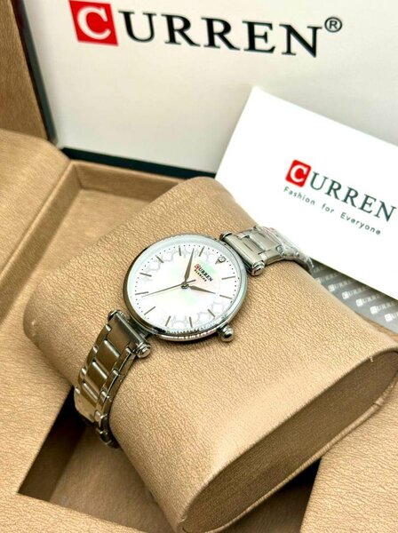 Montre Femme Élégante CURREN