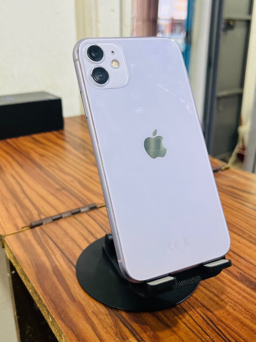 iPhone 11 64gb ( propre