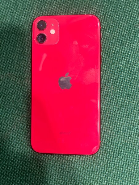 iPhone 11