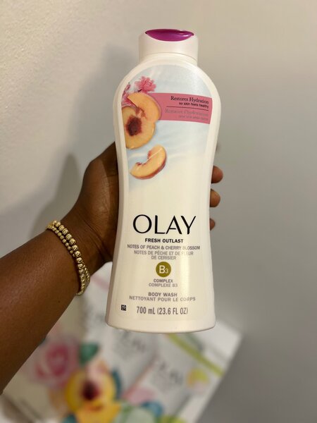 Olay Body wash 700ml
