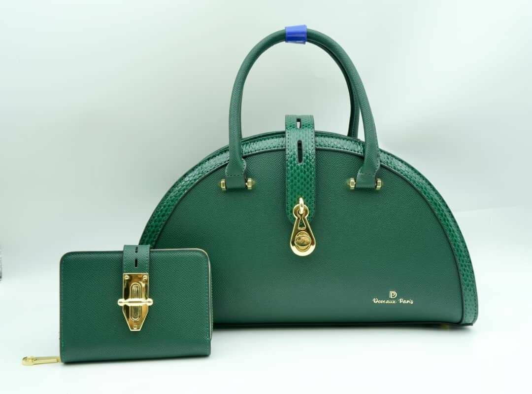 Sac à main en cuir vert élégant