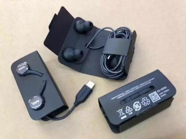 Akg- Type C Handfre