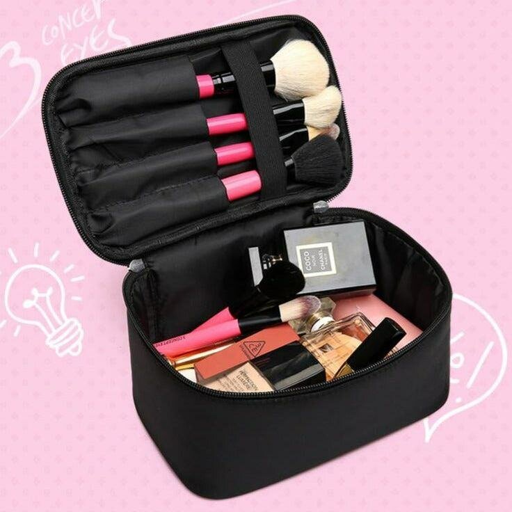 Trousse de Maquillage Organisée
