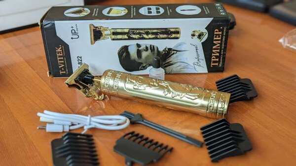 Rechargeable shaving machines