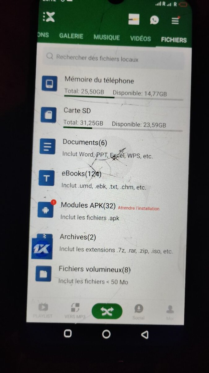 Infinix hot 8 32giga 2giga de ram,rien a signalé juste pour