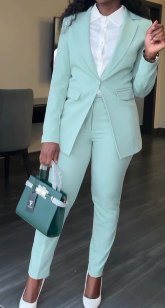 MINI GREEN SUIT
