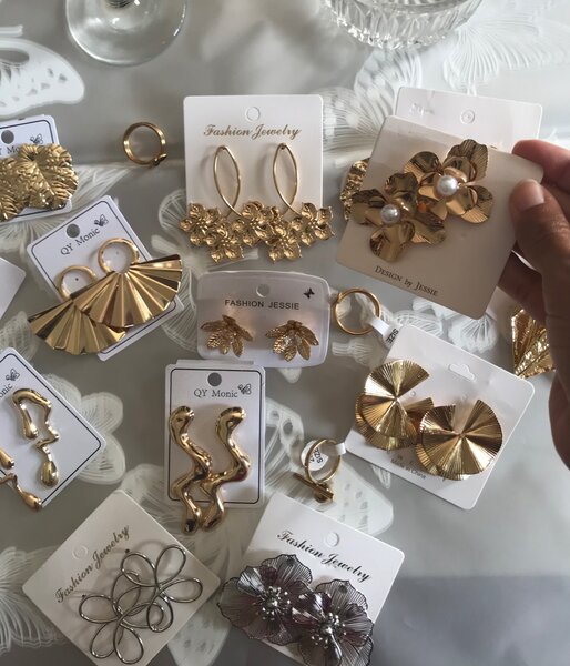 Boucles d'oreilles en or élégantes