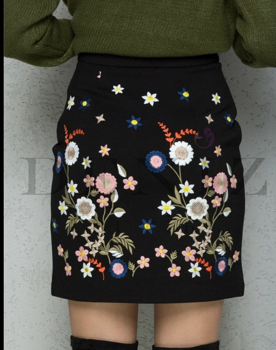 Mini fancy skirt