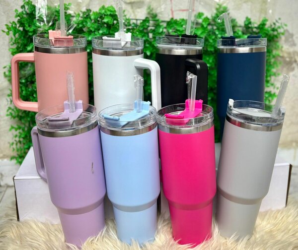 Gobelets Thermiques à Paille Colorés