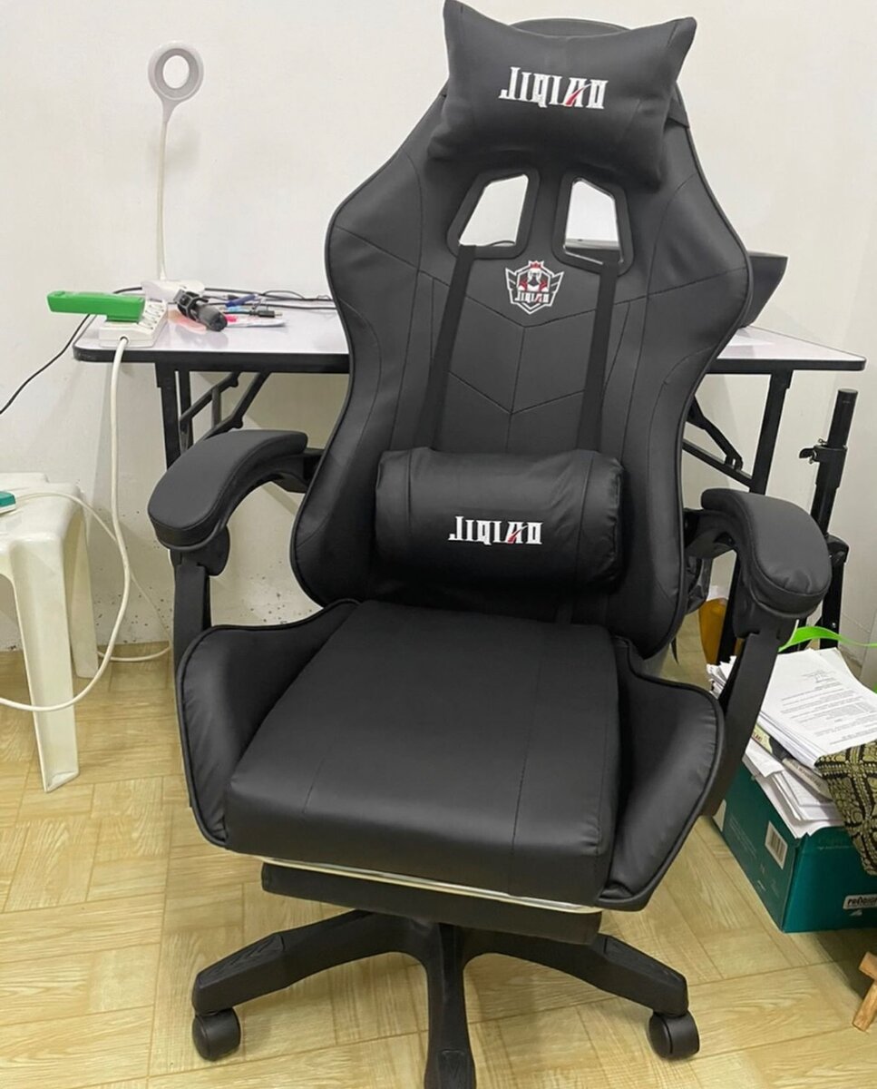 GAMING CHAIR