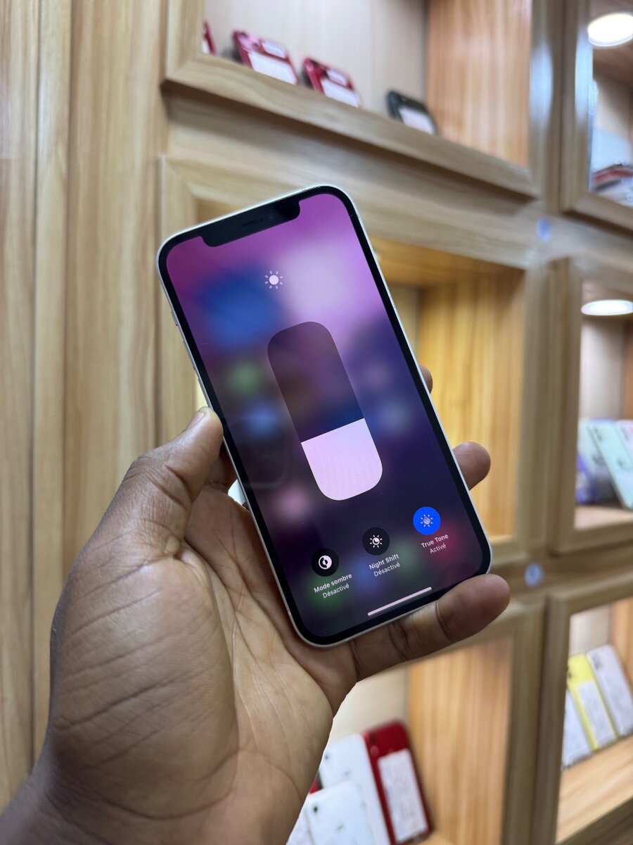 iPhone 12 Simple 128giga quasi