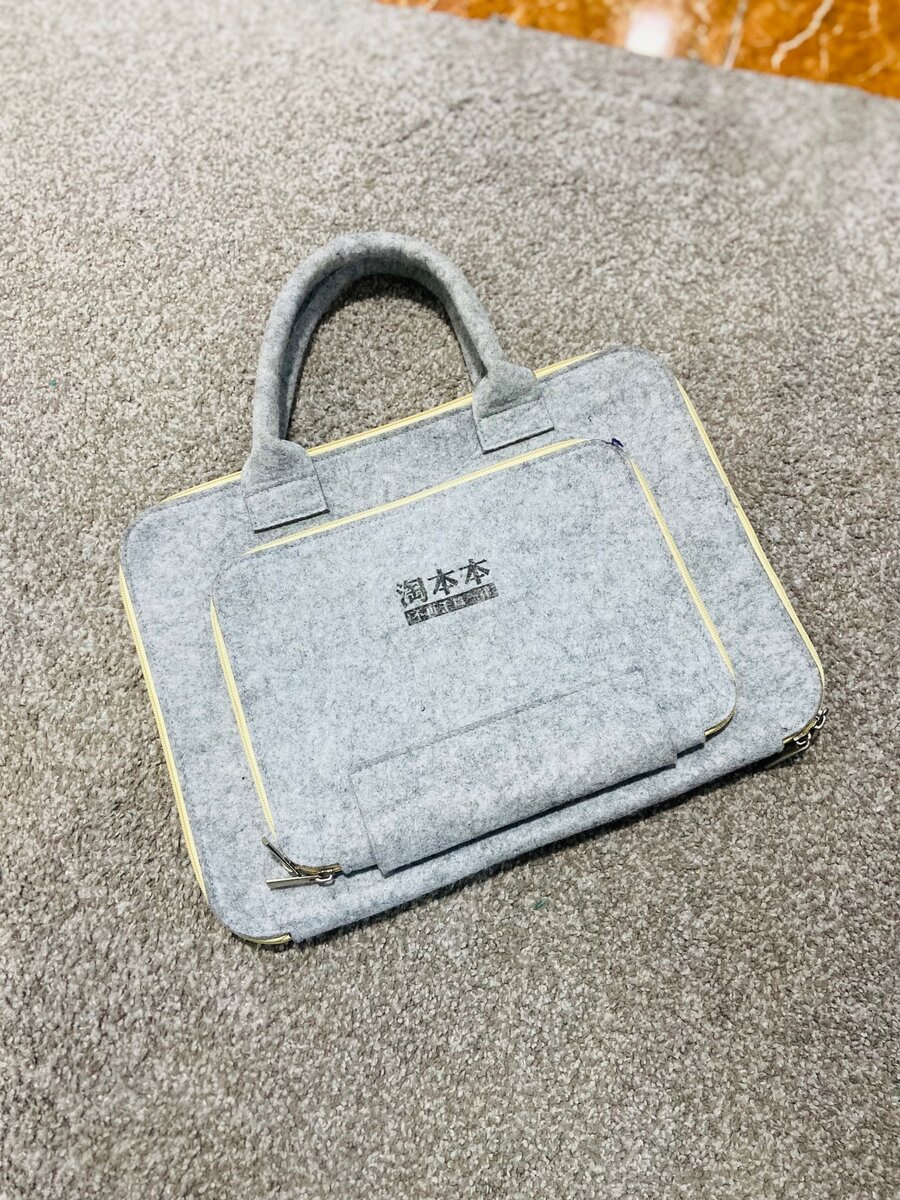 Laptop bags