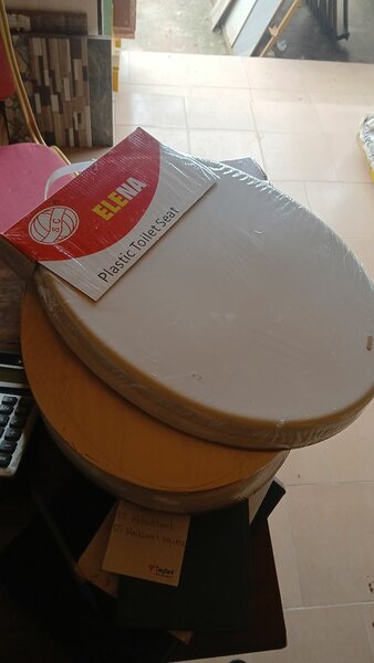 Abattant WC en plastique robuste