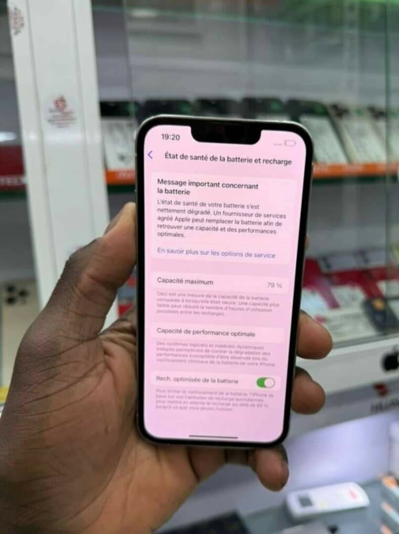 iPhone Violet 64GB Débloqué