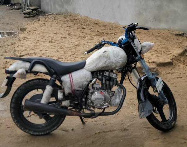 Moto sportive pour route