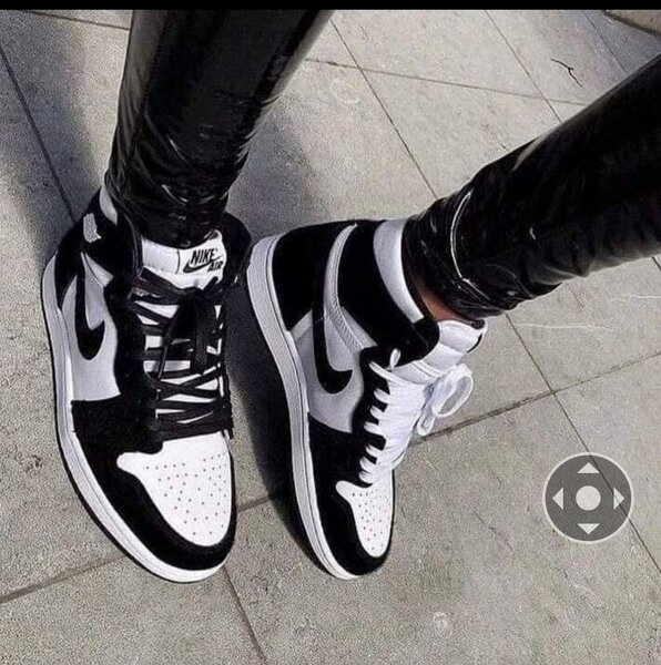 Paire de basket
