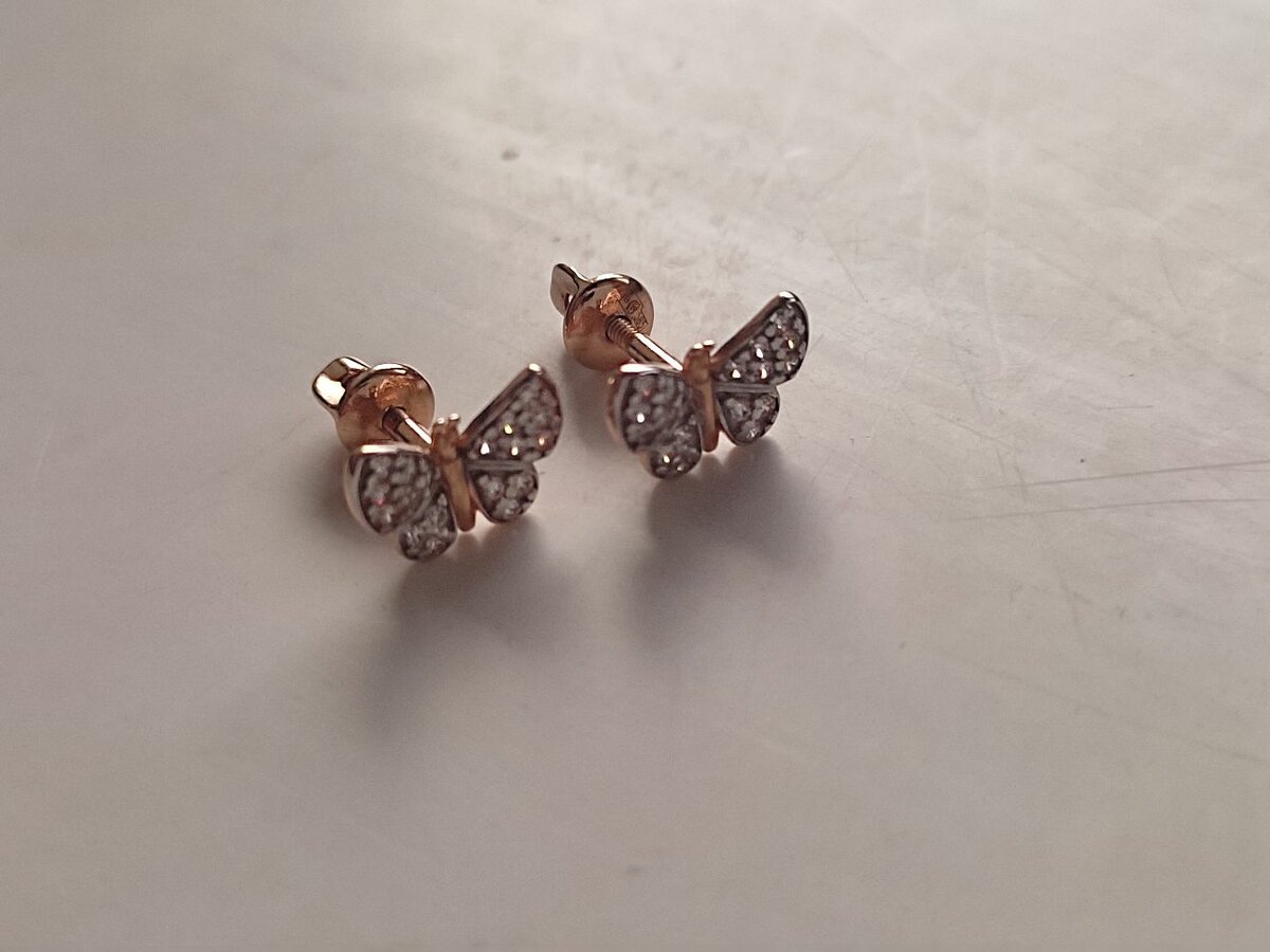 Детские золотые серьги (пусеты)