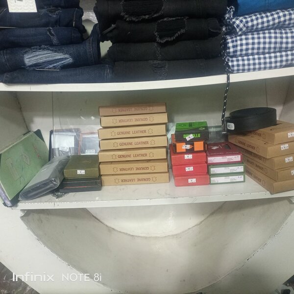 Genuine leather and synthetic wallet