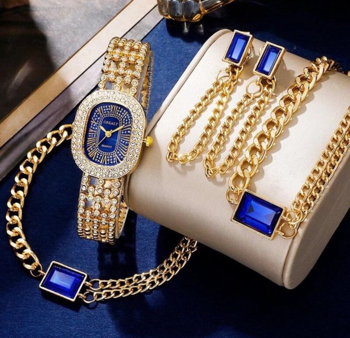 6PCS Luxury Rhinestone Women's Watch and Jewelry Set